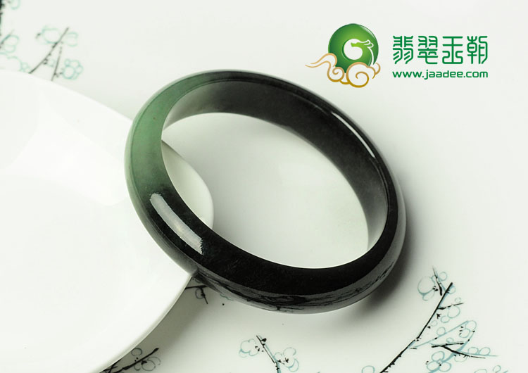 糯冰种黑色晴水缅甸翡翠手镯（57.5mm）