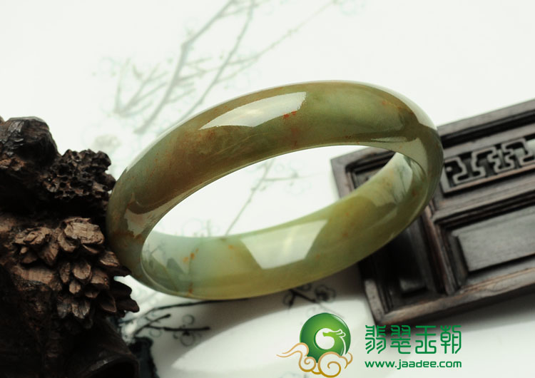 糯冰种褐黄翡飘红花缅甸翡翠手镯（58.9mm）
