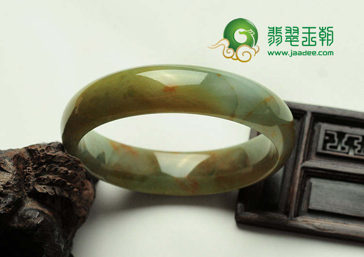 糯冰种褐黄翡飘红花缅甸翡翠手镯（58.9mm）