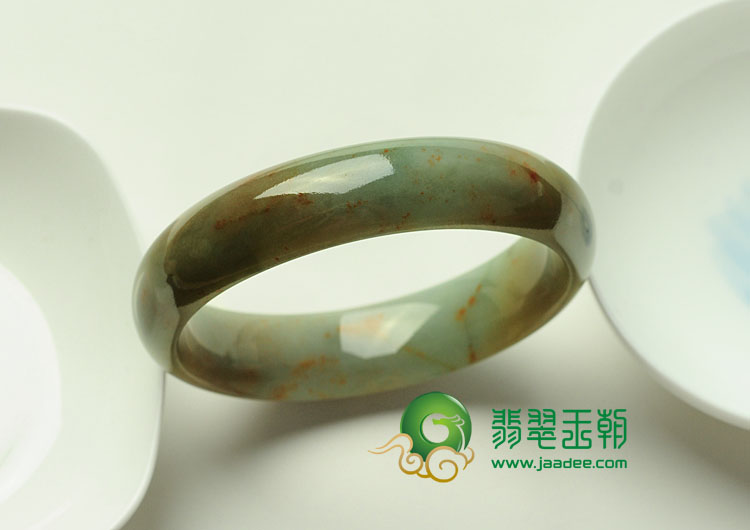 糯冰种褐黄翡飘红花缅甸翡翠手镯（58.9mm）