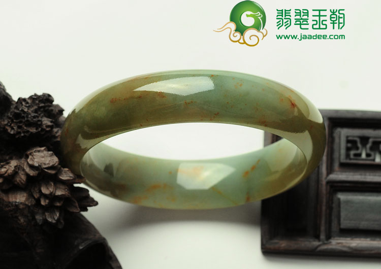 糯冰种褐黄翡飘红花缅甸翡翠手镯（58.9mm）