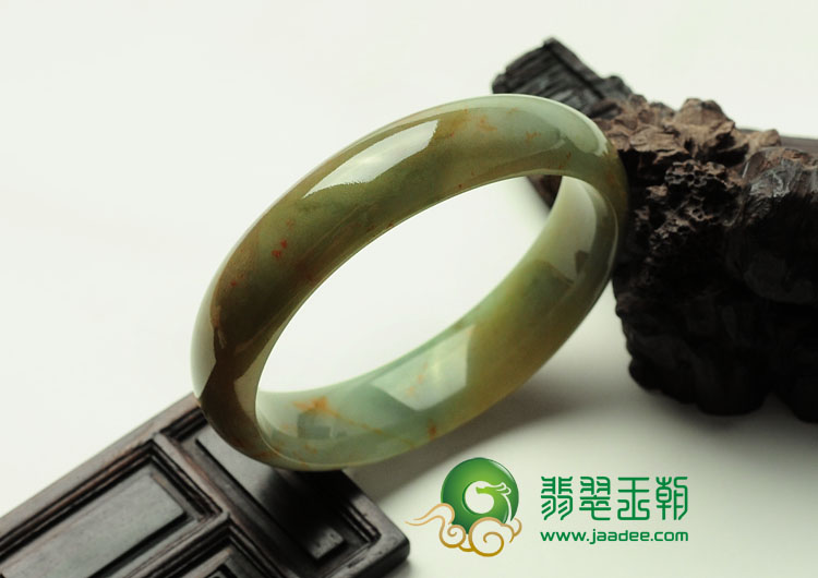 糯冰种褐黄翡飘红花缅甸翡翠手镯（58.9mm）