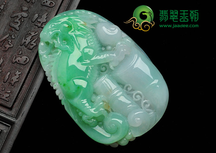 糯冰种翠色缅甸翡翠步步高升挂件