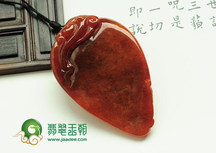 糯冰种红翡缅甸翡翠一夜成龙挂件