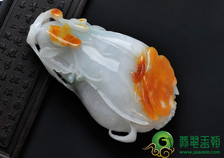 糯冰种黄翡缅甸翡翠玉兰花手玩件