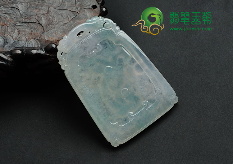 冰种晴水略带紫罗兰缅甸翡翠螭龙牌挂件