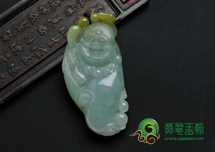 糯冰种晴水略带黄翡缅甸翡翠笑佛挂件