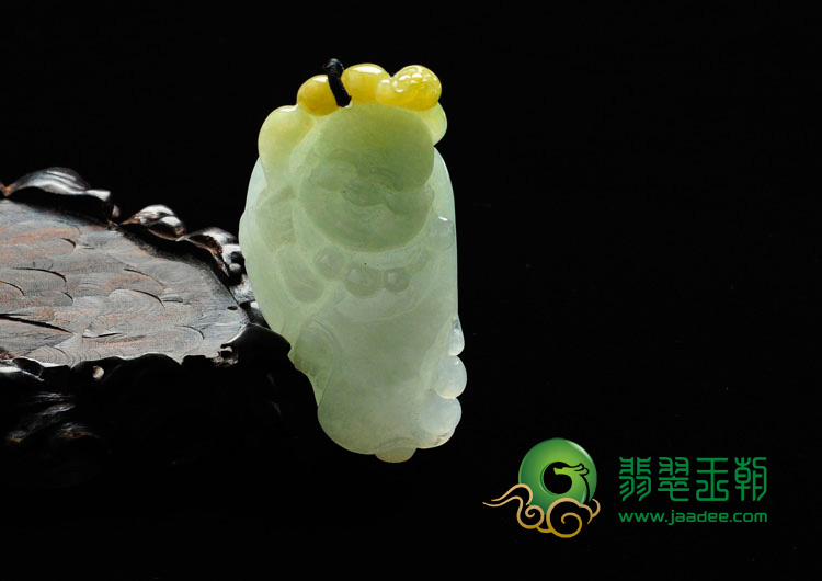 糯冰种晴水略带黄翡缅甸翡翠笑佛挂件
