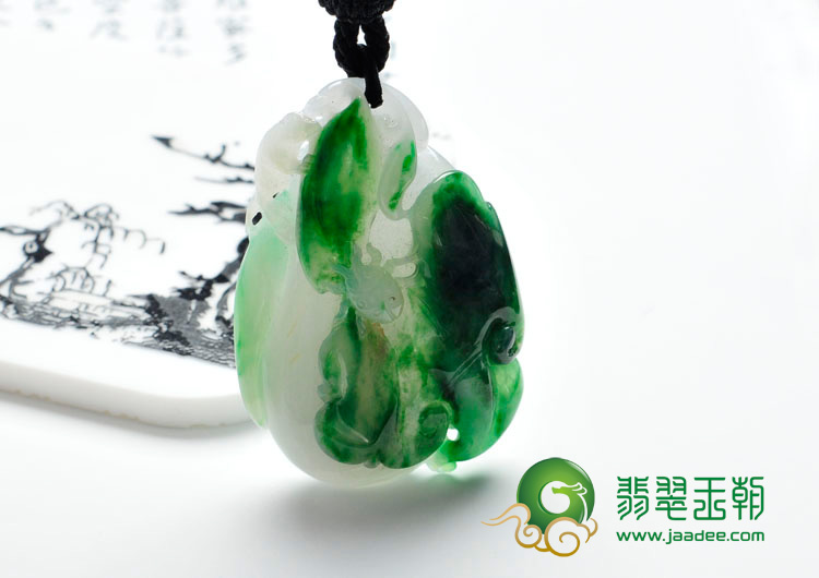糯冰种菠菜绿缅甸翡翠富甲天下挂件