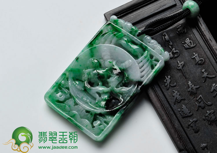 细糯种翠色缅甸翡翠金玉满堂花牌挂件