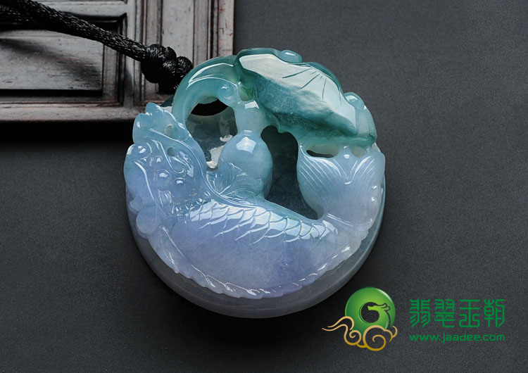 糯冰种紫罗兰飘花缅甸翡翠鱼龙挂件