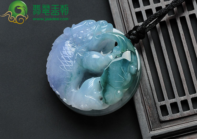 糯冰种紫罗兰飘花缅甸翡翠鱼龙挂件