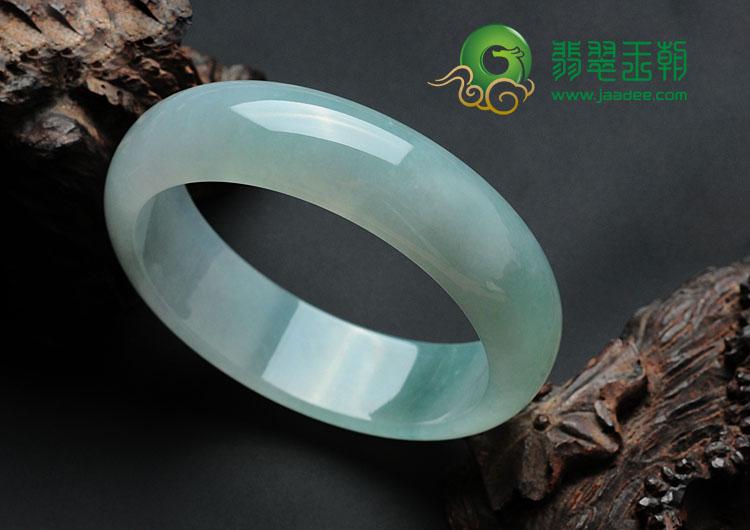 糯冰种晴水缅甸翡翠手镯（59.5mm）