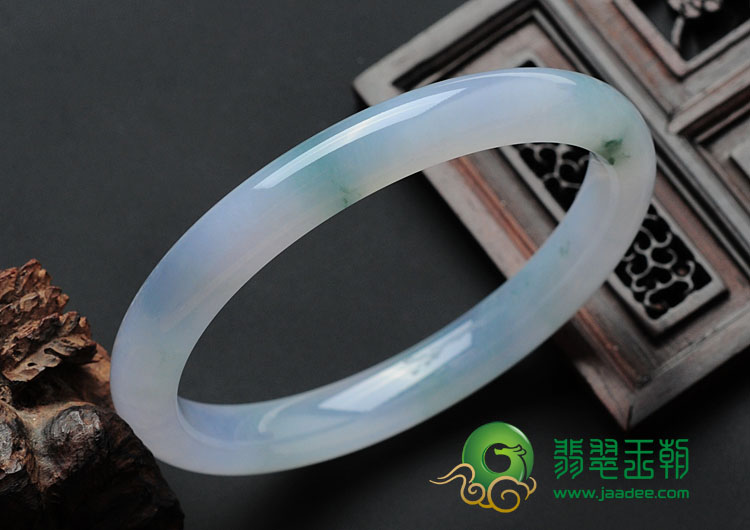 冰种淡紫罗兰飘花缅甸翡翠手镯（57.8mm）