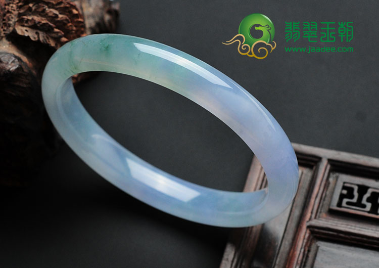 冰种淡紫罗兰飘花缅甸翡翠手镯（55.8mm）