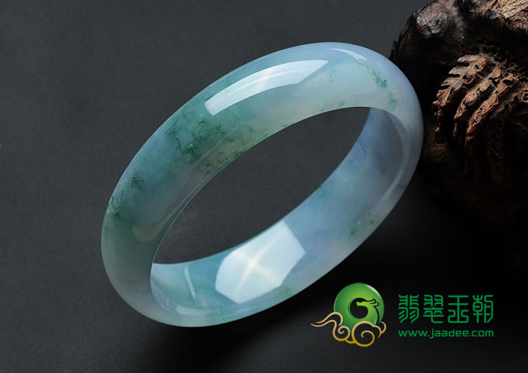 冰种淡紫罗兰飘花缅甸翡翠贵妃镯（54.3mm-48.3mm）