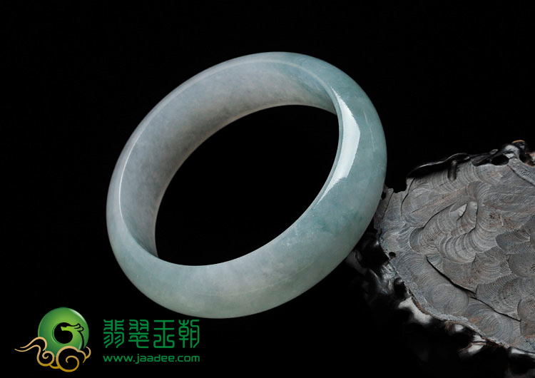冰种飘花缅甸翡翠手镯（56.6mm）