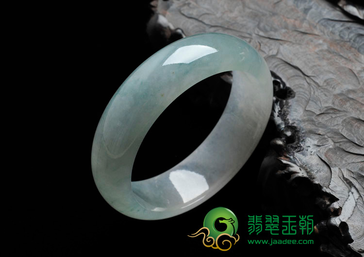 冰种飘花缅甸翡翠手镯（56.6mm）
