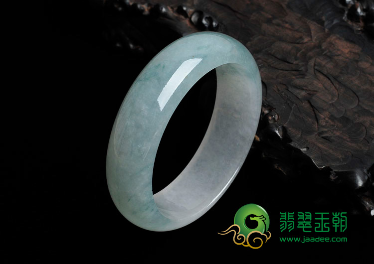 冰种飘花缅甸翡翠手镯（56.6mm）
