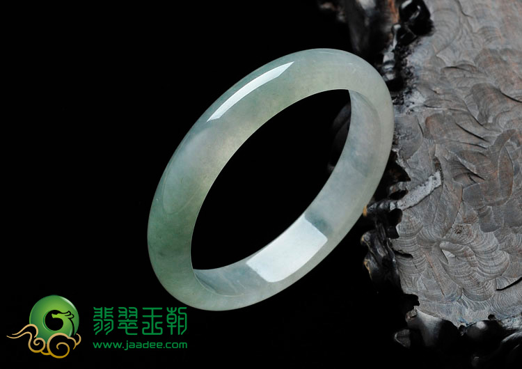 冰种晴水缅甸翡翠手镯（56.8mm）