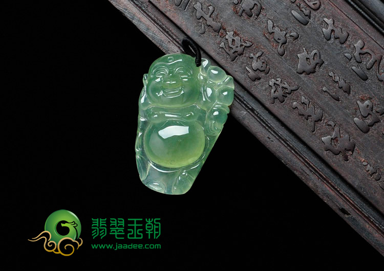 冰种晴水缅甸翡翠逍遥佛挂件
