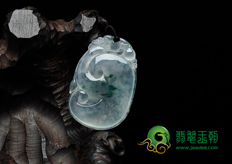 冰玻种飘花缅甸翡翠如意寿挂件