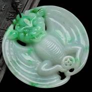 (超值推荐)糯冰种翠色缅甸翡翠福在眼前挂件