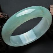 糯冰种晴水缅甸翡翠手镯（59.5mm）