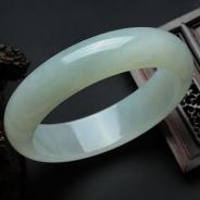 糯冰种晴水缅甸翡翠手镯（59mm）