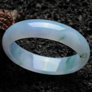 冰种淡紫罗兰飘花缅甸翡翠手镯（55.7mm）