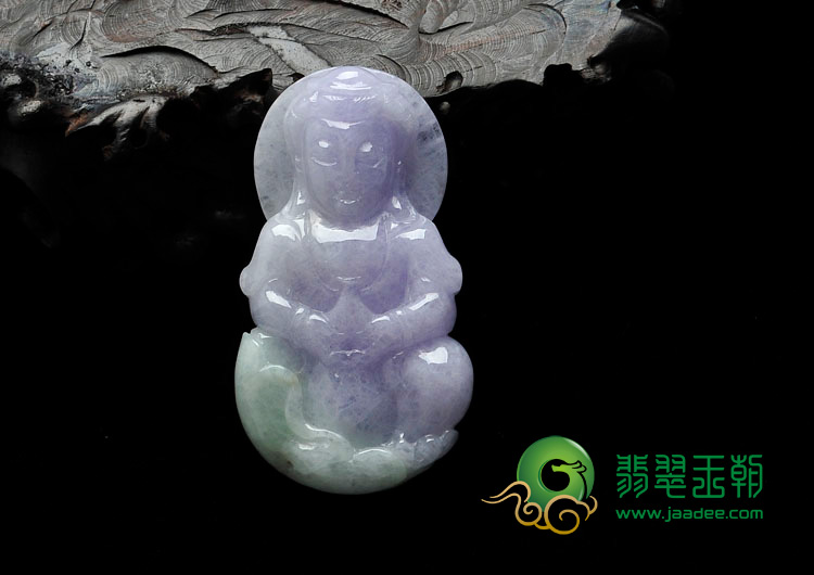 糯冰种春带彩缅甸翡翠观音挂件