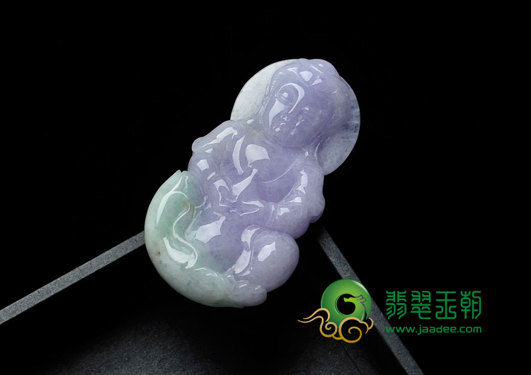 糯冰种春带彩缅甸翡翠观音挂件