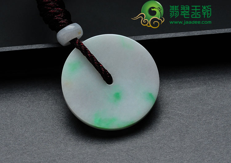 糯冰种飘翠缅甸翡翠平安扣挂件