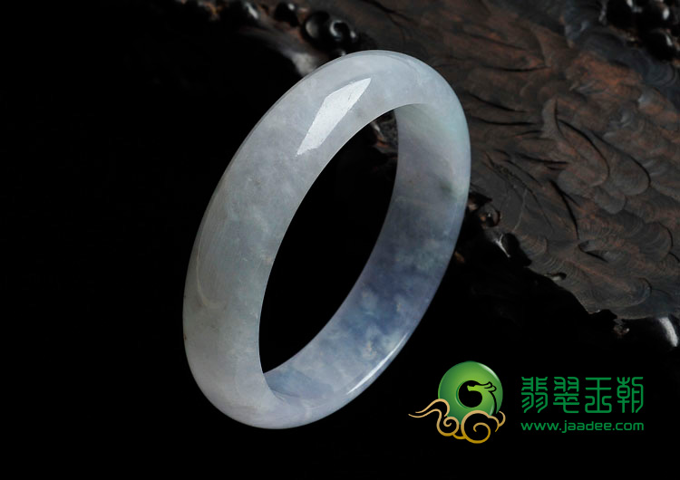 糯冰种缅甸翡翠手镯（57.8mm）