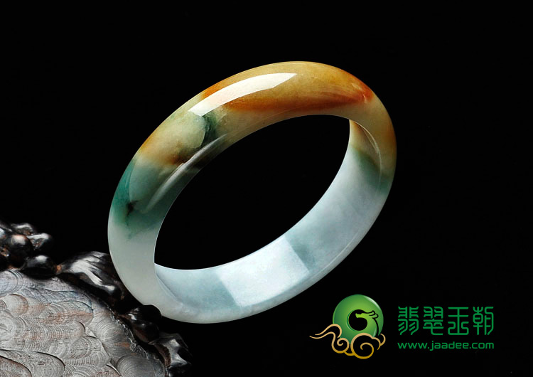 糯冰种三彩缅甸翡翠手镯（61.5mm）