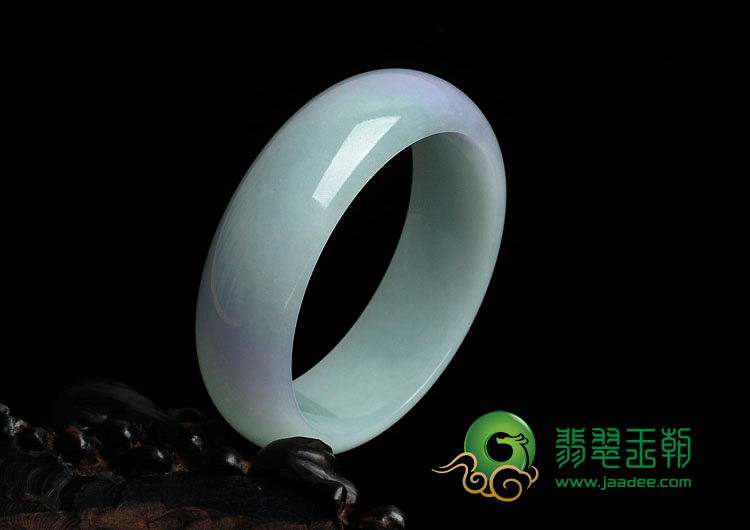 糯冰种春带彩缅甸翡翠手镯（55.3mm）