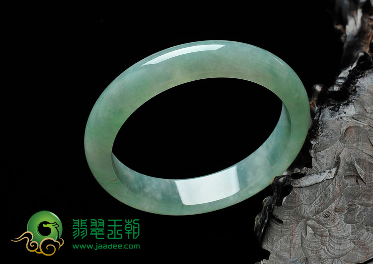 冰种晴水缅甸翡翠手镯（55mm）