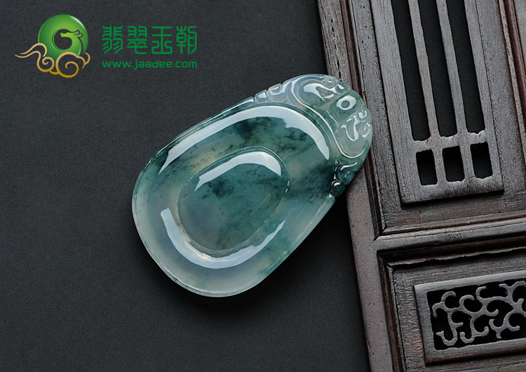 冰种飘花缅甸翡翠福在眼前挂件