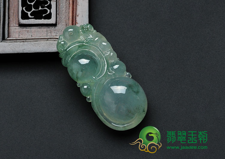 冰种飘花缅甸翡翠福禄寿挂件