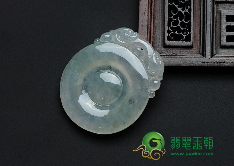 冰种淡晴水缅甸翡翠福在眼前挂件