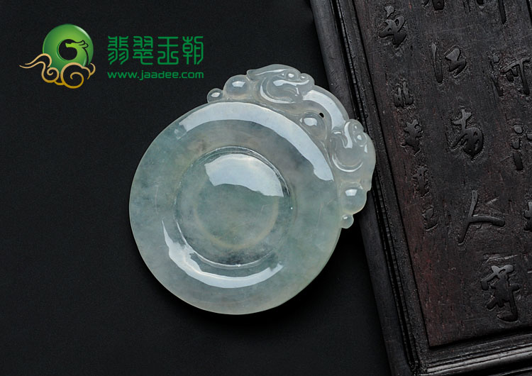 冰种淡晴水缅甸翡翠福在眼前挂件