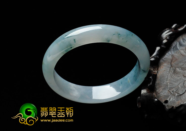 冰种飘花缅甸翡翠手镯（55.3mm）