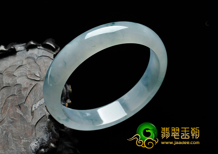 冰种飘花缅甸翡翠手镯（59.5mm）