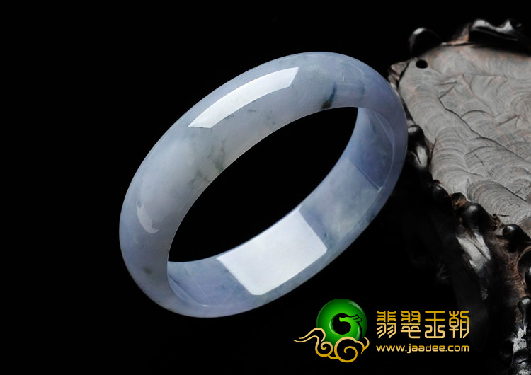 冰种紫罗兰飘花缅甸翡翠贵妃镯（53.2mm-46.9mm）
