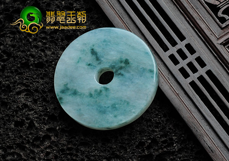 糯冰种飘花缅甸翡翠平安扣挂件