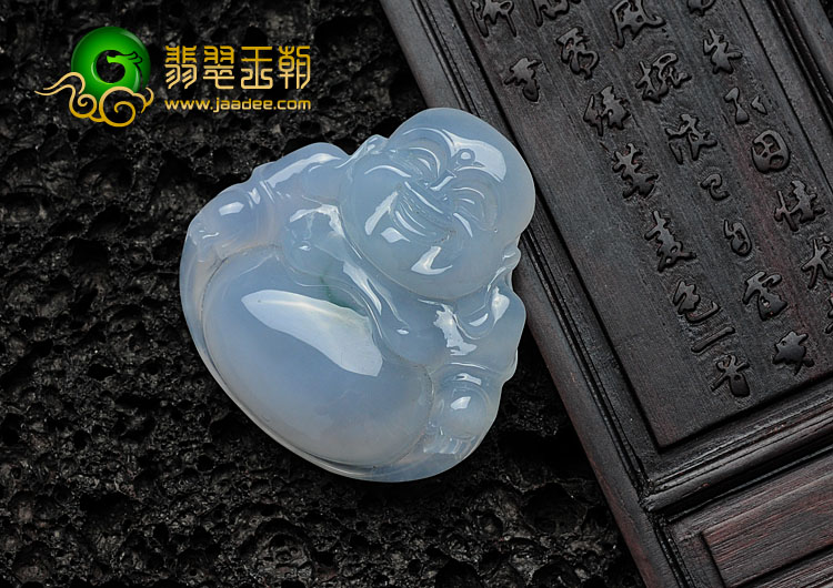 糯冰种略飘花缅甸翡翠玉佛挂件