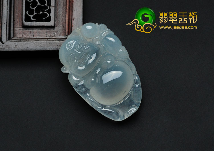 冰种缅甸翡翠逍遥佛挂件