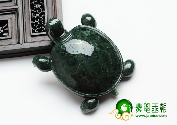 细糯种油青缅甸翡翠长寿龟摆件