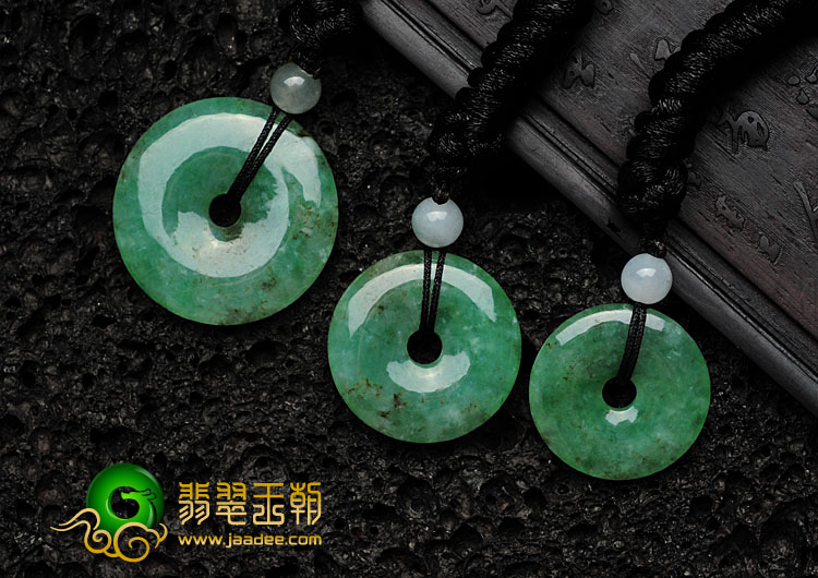 糯冰种翠色满绿缅甸翡翠平安扣挂件（一批走）