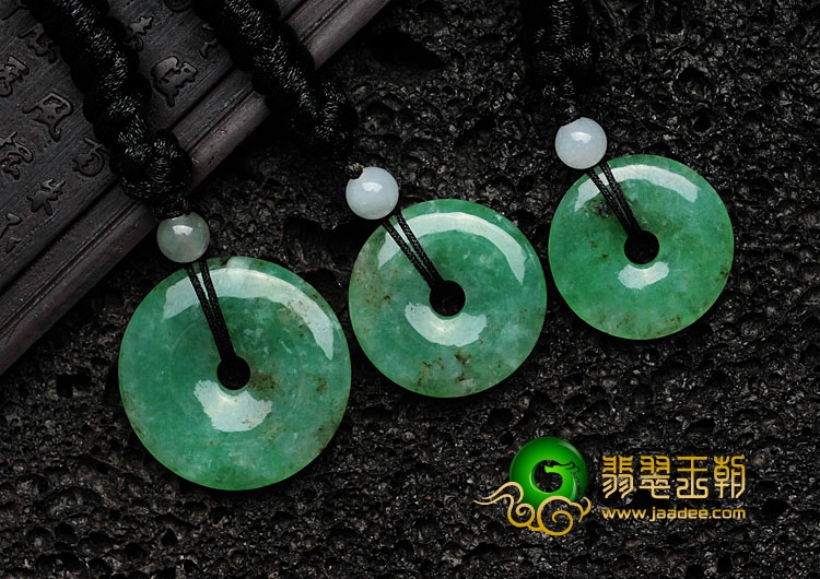糯冰种翠色满绿缅甸翡翠平安扣挂件（一批走）